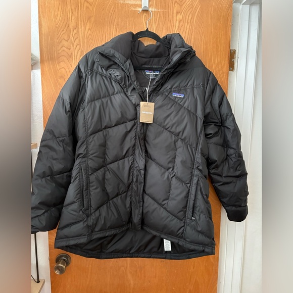 Patagonia Women's Down with it Black Puffer Jacket XXL - Picture 2 of 15